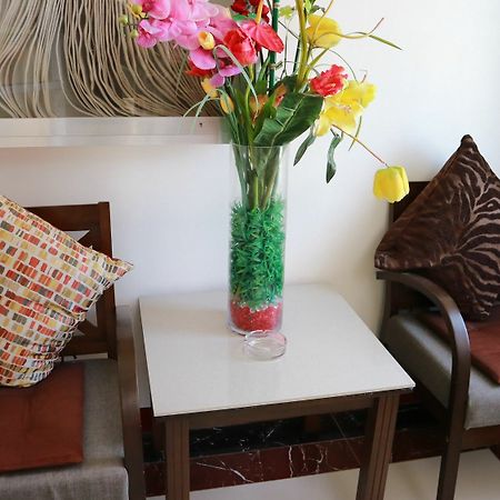 C Tower Studio Apartments Puerto Princesa Екстер'єр фото