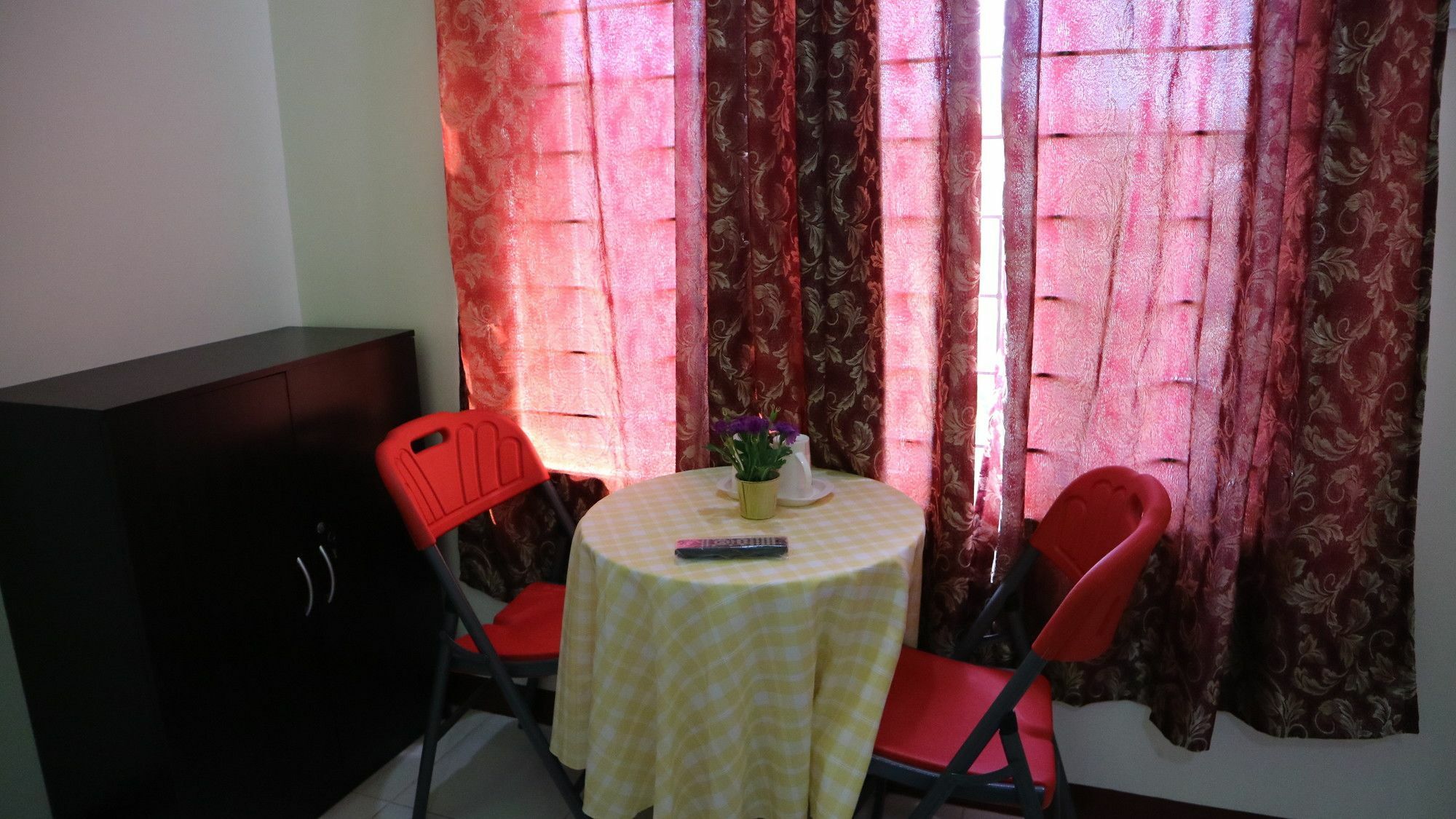 C Tower Studio Apartments Puerto Princesa Екстер'єр фото